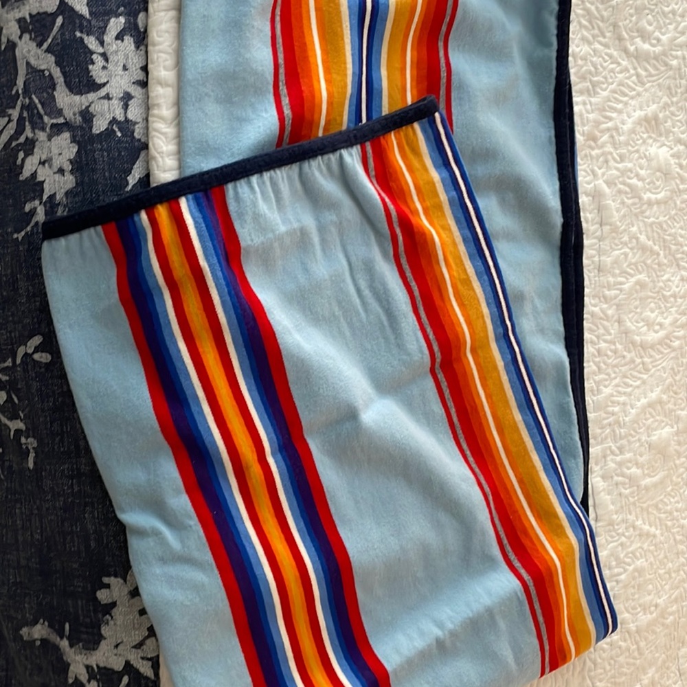 Pendleton blanket 72x60. Perfect for bottom of bed or beach/picnic.